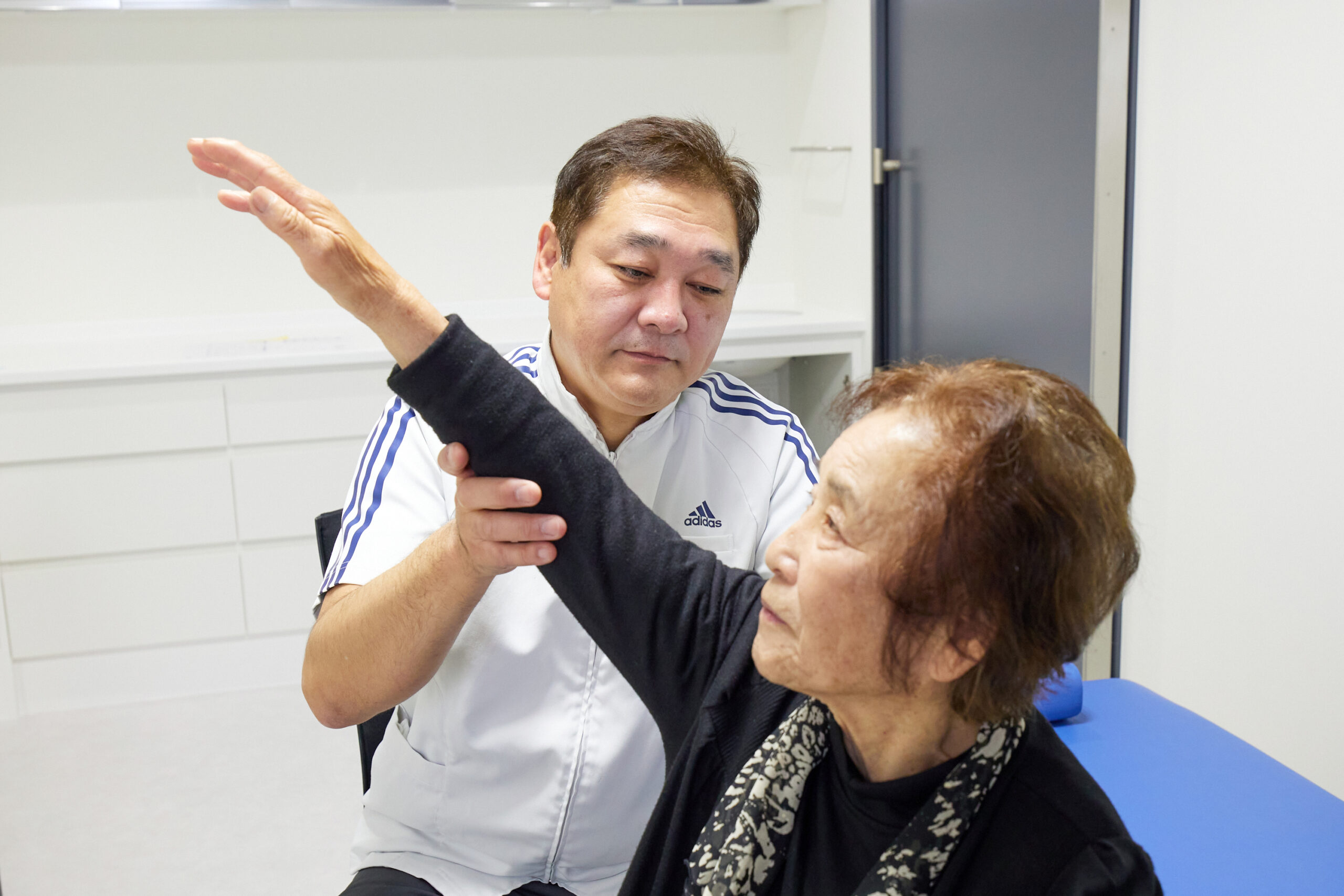 診察・治療・リハビリを一貫して受けられる